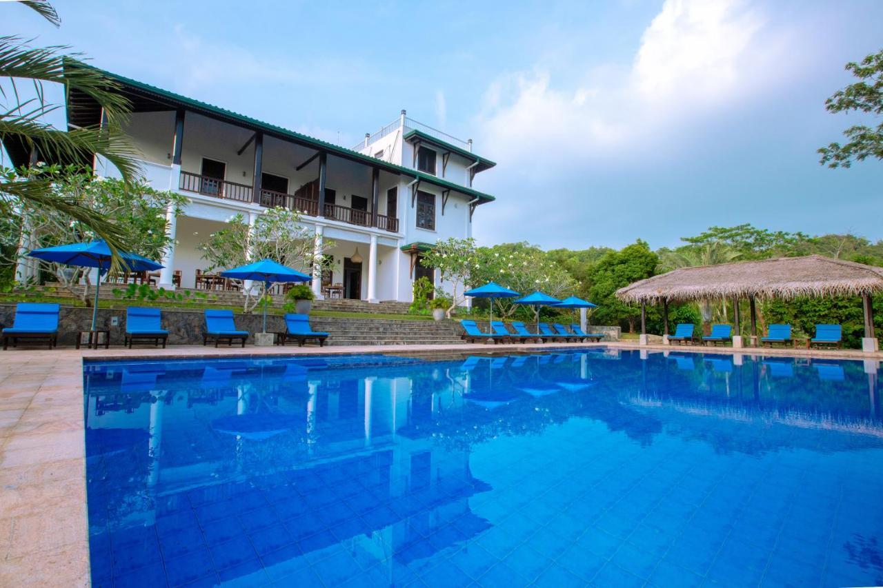 นิยาคามา เฮาส์ Hotel กอลล์ ภายนอก รูปภาพ